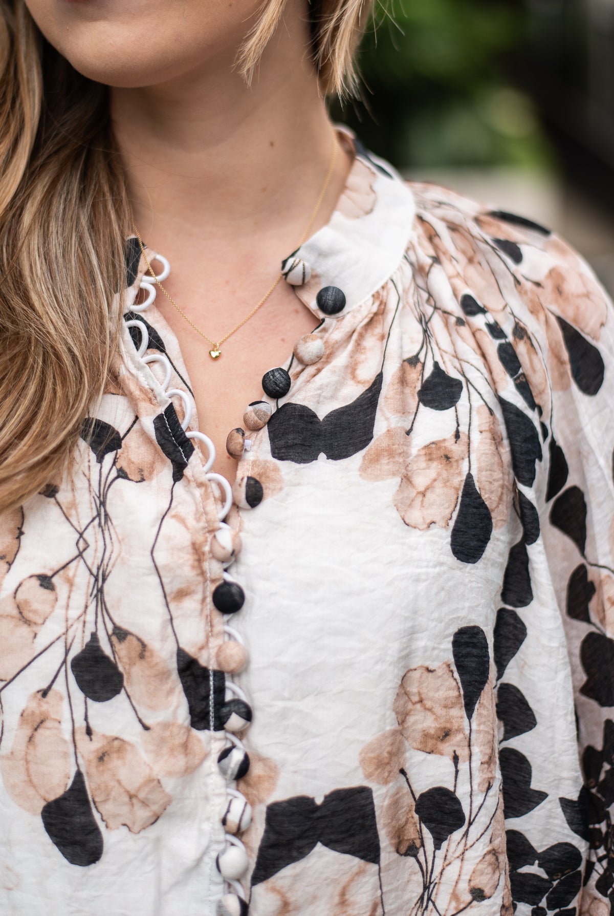 Stella Blouse  |  Beige